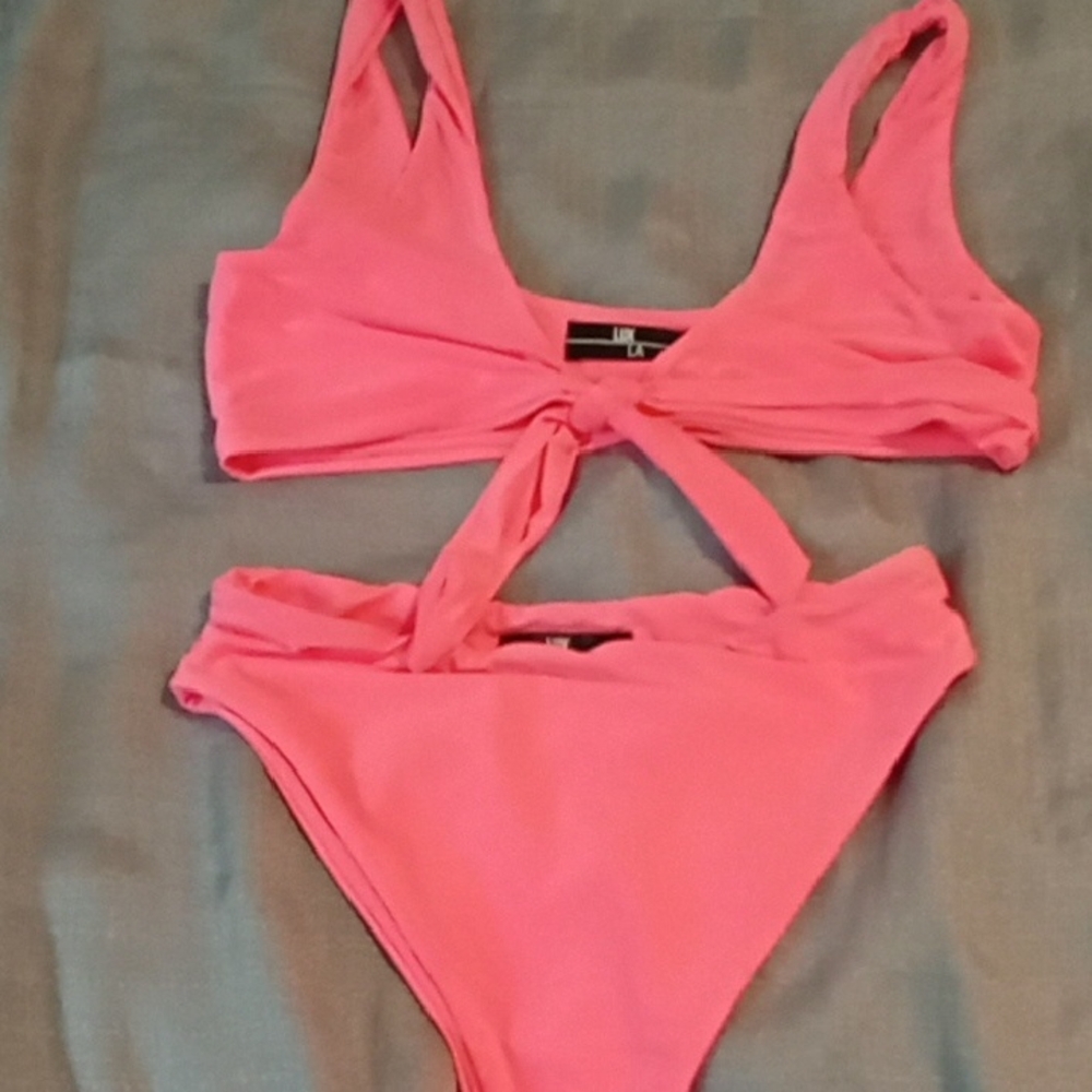 Lux Vibrant Pink Bikini Set